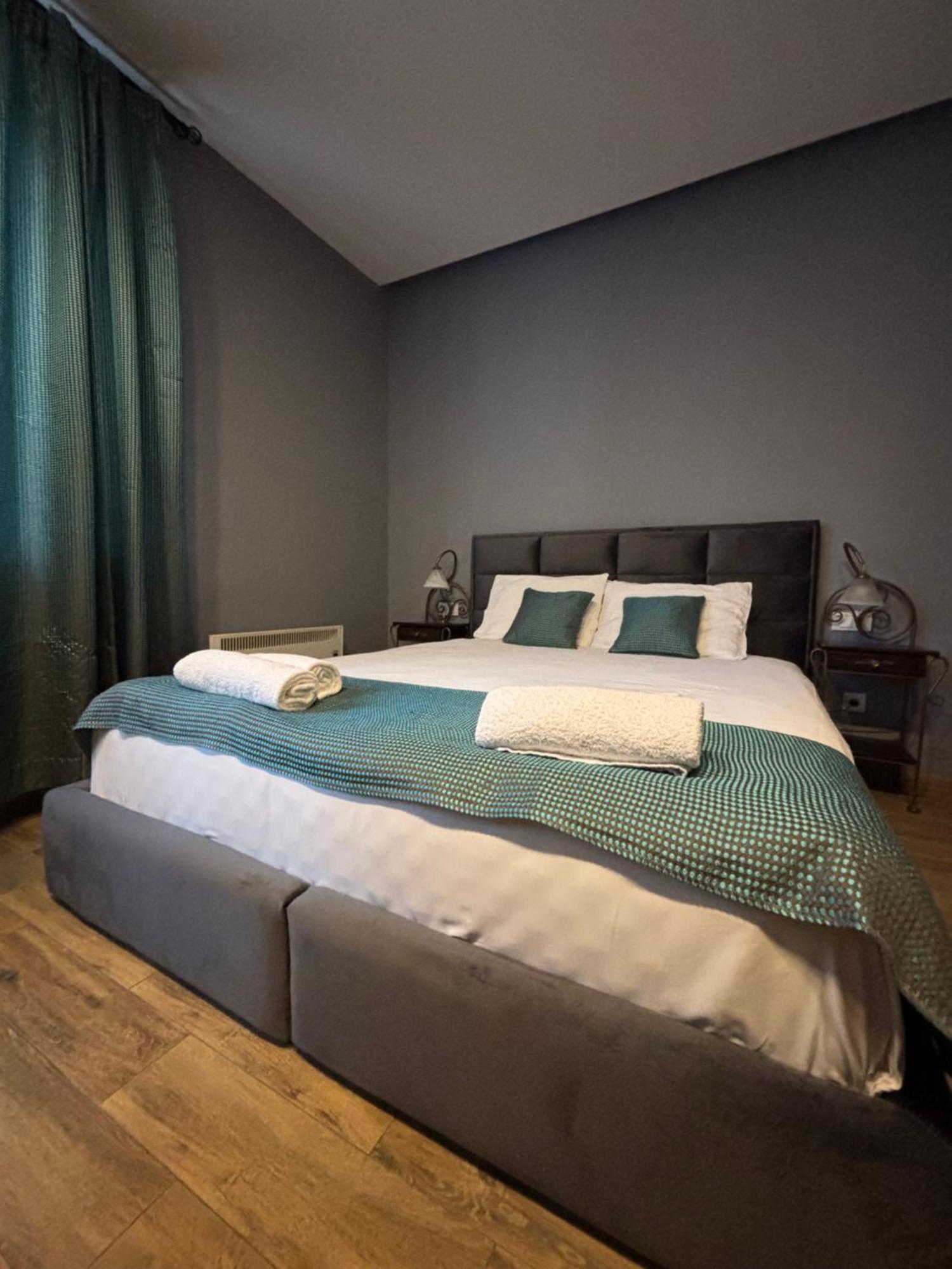 Hotel Dum By Muskat Beograd Eksteriør billede