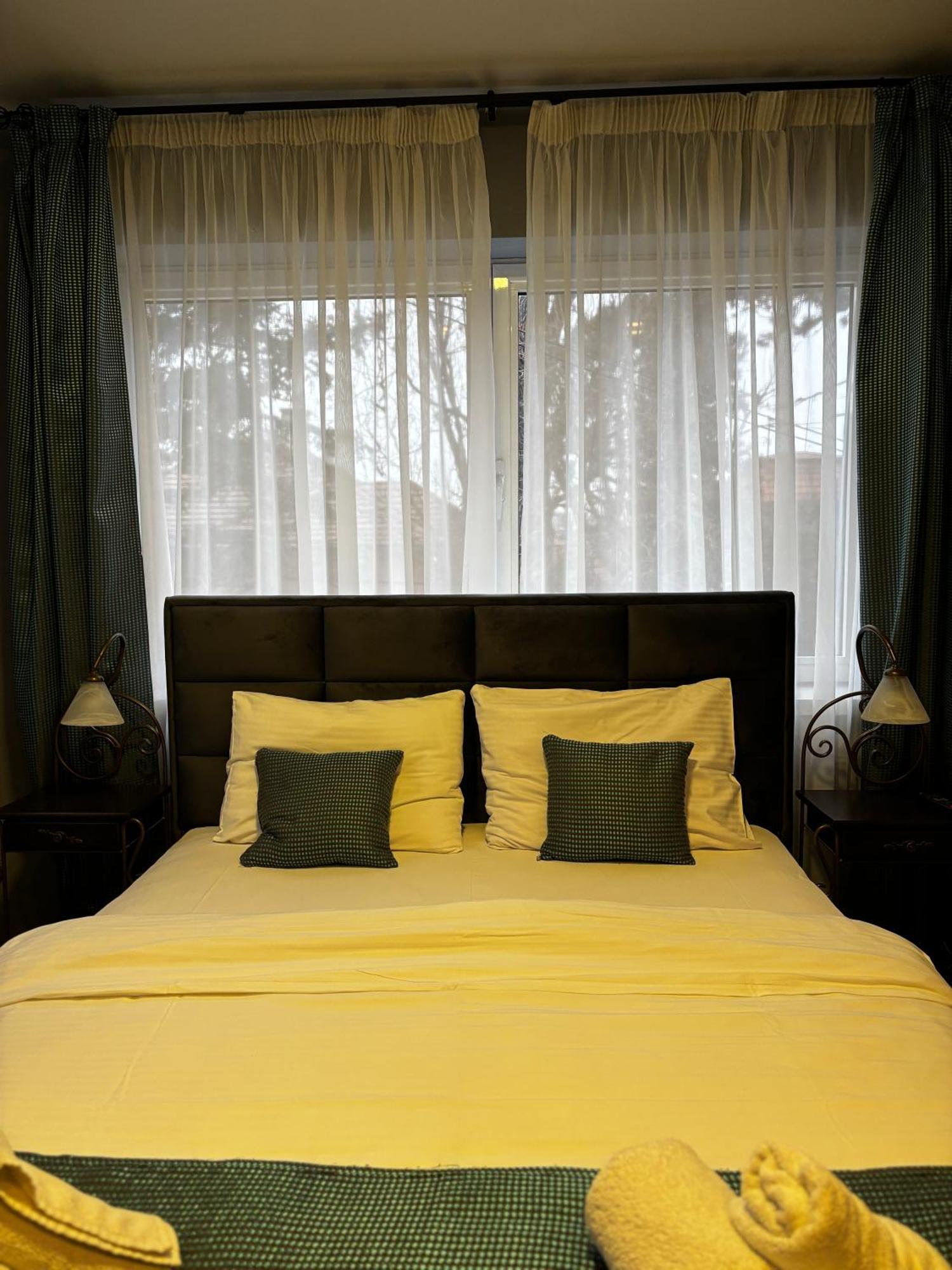 Hotel Dum By Muskat Beograd Eksteriør billede