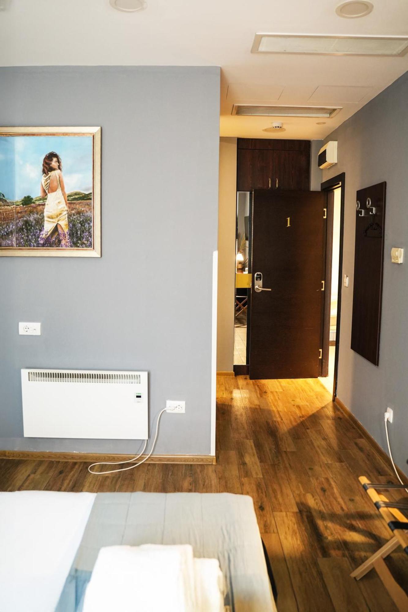 Hotel Dum By Muskat Beograd Eksteriør billede