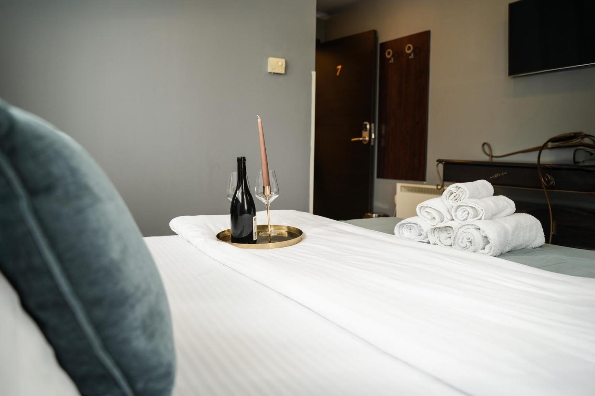 Hotel Dum By Muskat Beograd Eksteriør billede