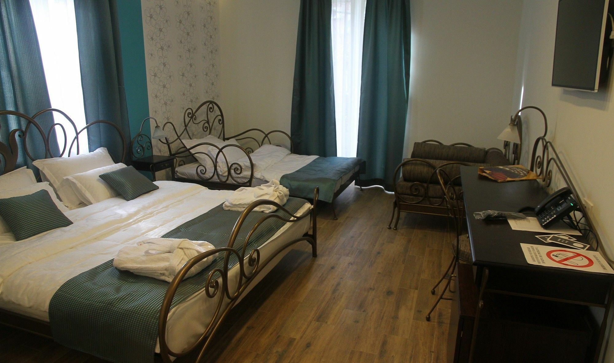Hotel Dum By Muskat Beograd Eksteriør billede